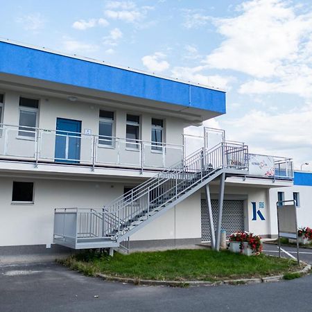 Ubytovna A Cykloubytovna Koupaliste Kadaň Εξωτερικό φωτογραφία